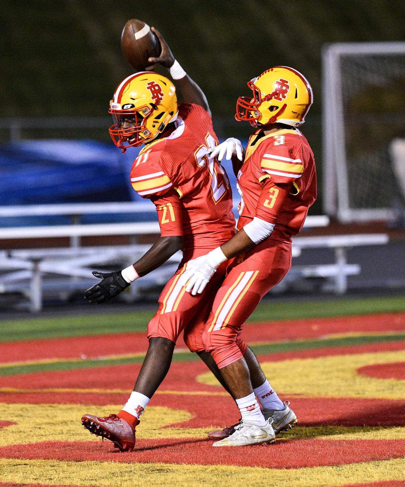 090619-mda-spt-rocky-football-036a.jpg